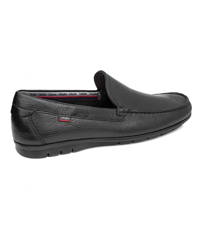 Mocasín clásico en color negro