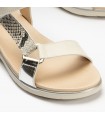 Sandalias de confort en color hielo con serpiente