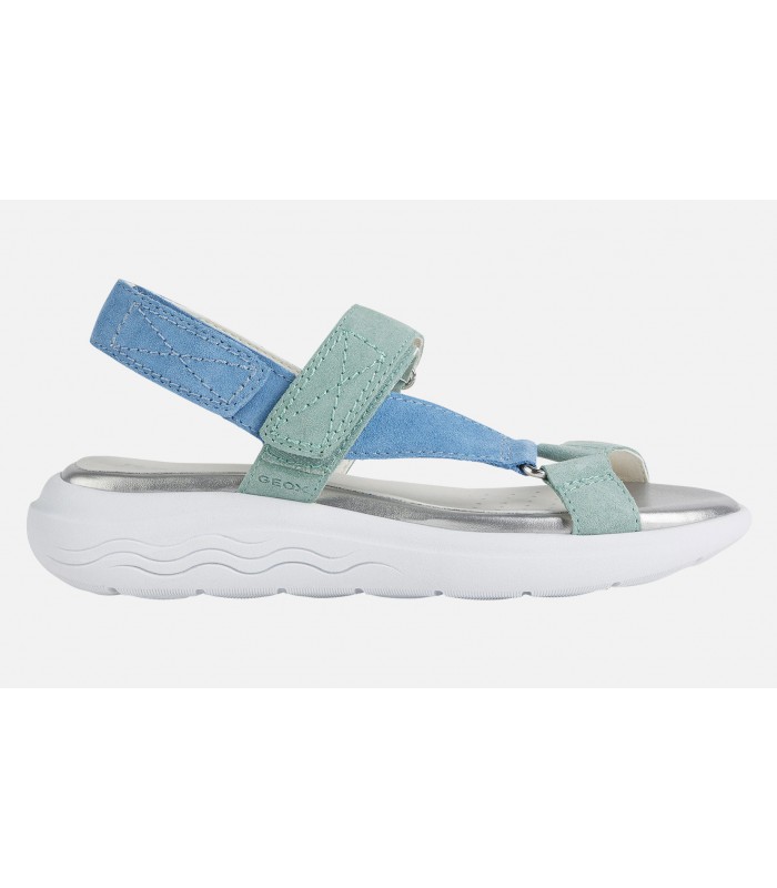 Sandalias con cierre de velcro en color turquesa