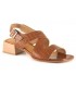Sandalia con efecto cocodrilo en color brandy