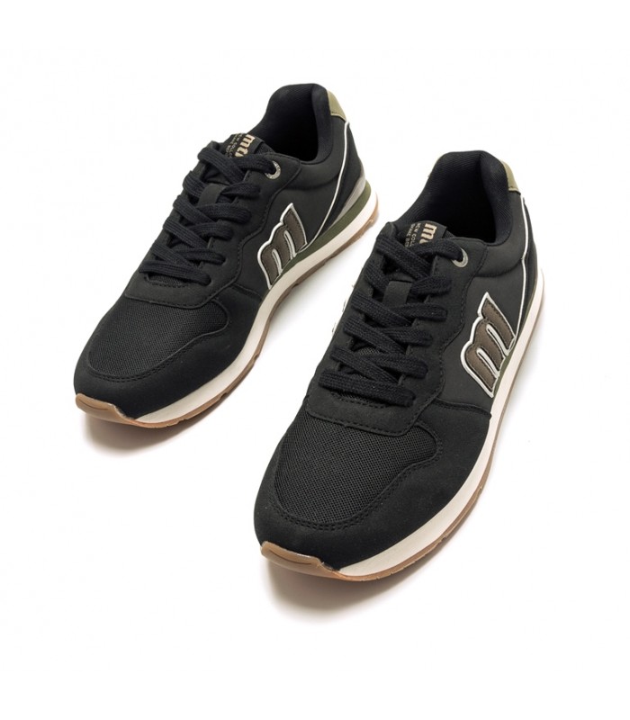 Deportivo clásico para hombre en color negro