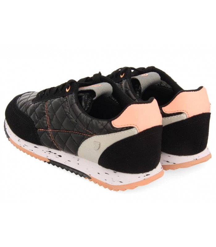 Deportivo de color negro para mujer