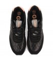 Deportivo de color negro para mujer
