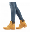 Bota clásica color melocotón