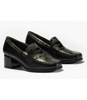 Mocasín para mujer en piel negra