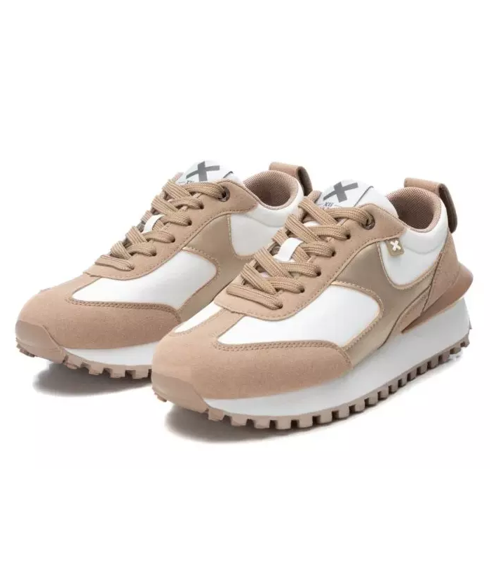Deportivo combinado en blanco y taupe