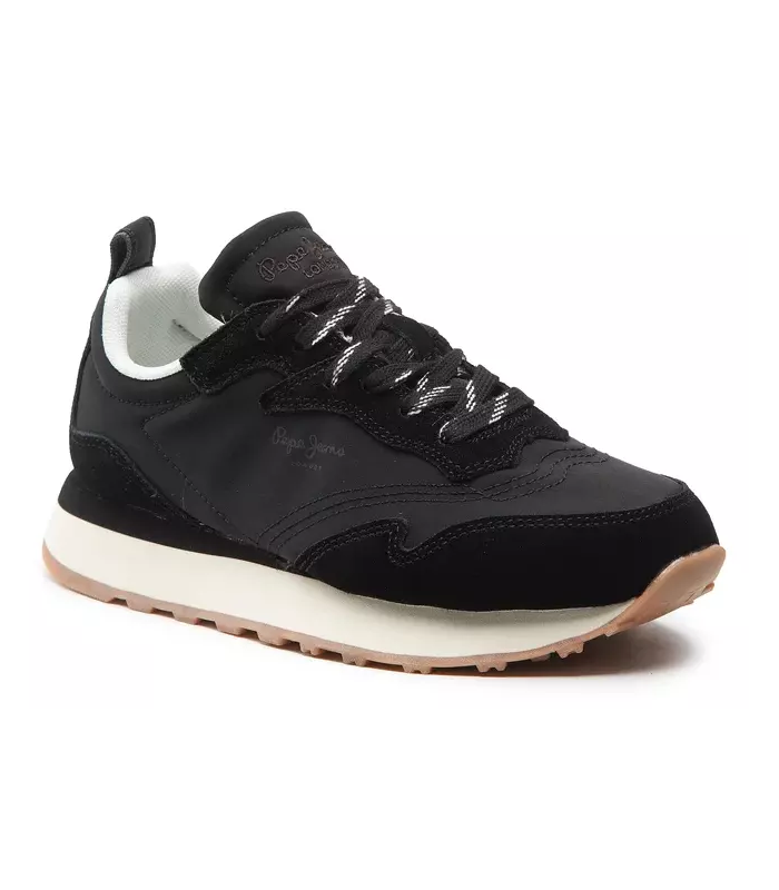 Deportivo de color negro con cordones 