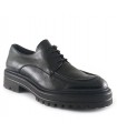 Zapatos de charol en color negro