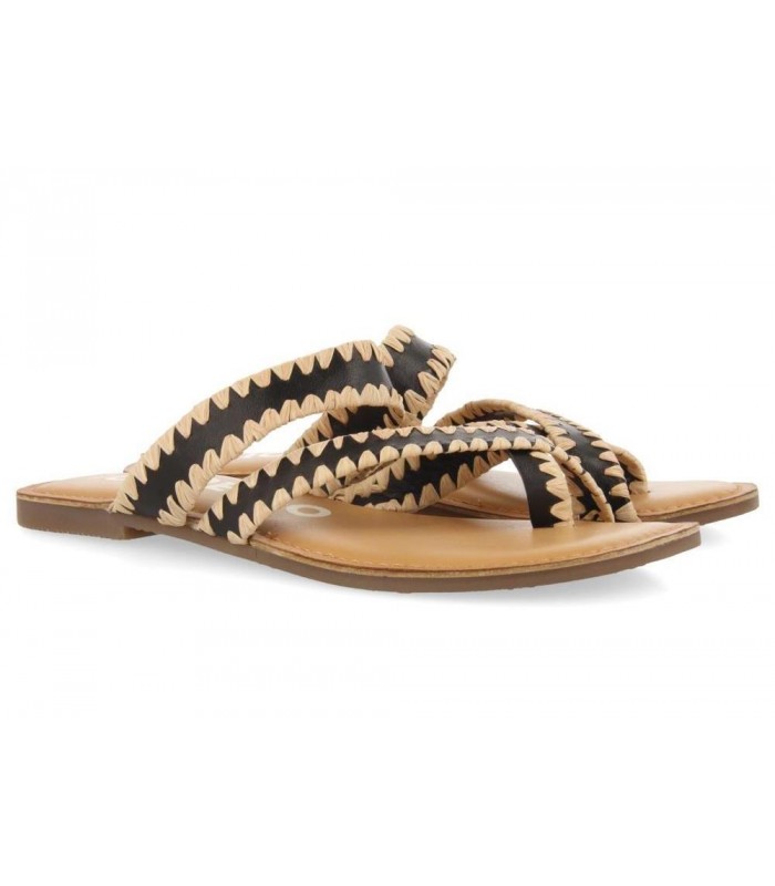 Sandalias bicolor blanco y negro para mujer