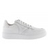 Deportivo blanco con cordones