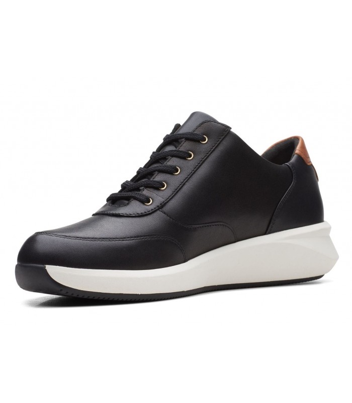 Deportivos color negro para mujer
