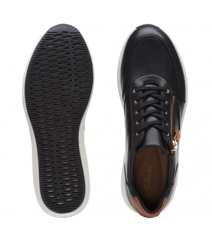 Deportivos color negro para mujer