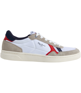 Deportivos en blanco con cordones de caballero