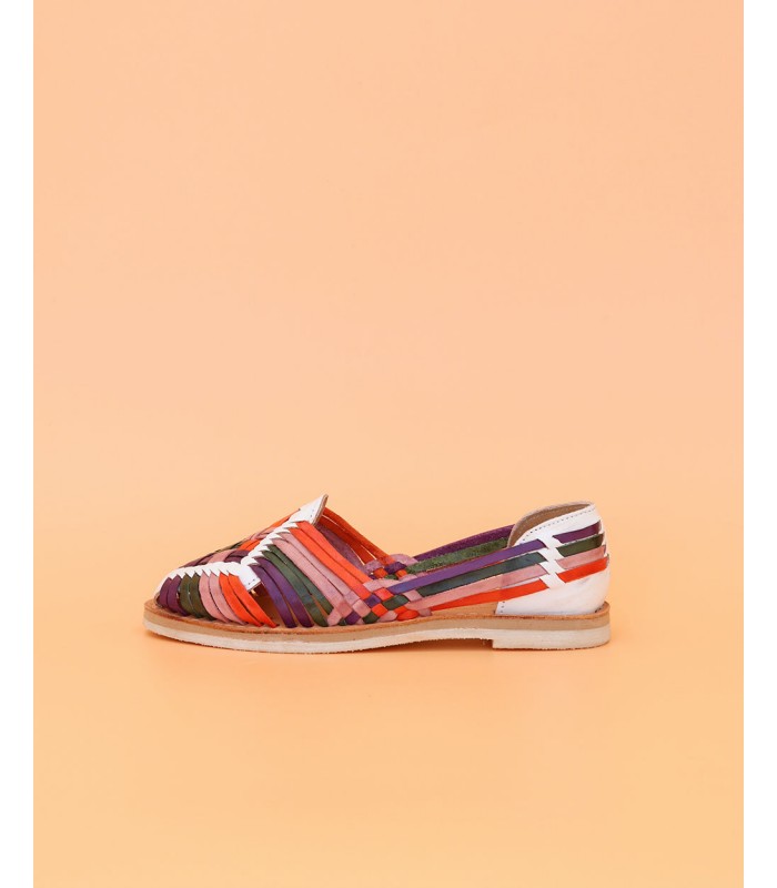 Mocasín de piel trenzada multicolor