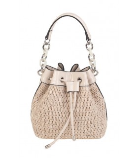 Bolso estilo bombonera en color beige