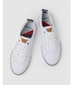 Deportivo para hombre tipo casco en color blanco