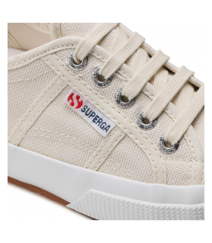 Deportivos de cordones beige