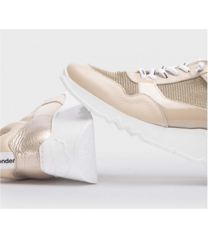Deportivo para mujer en color beige 
