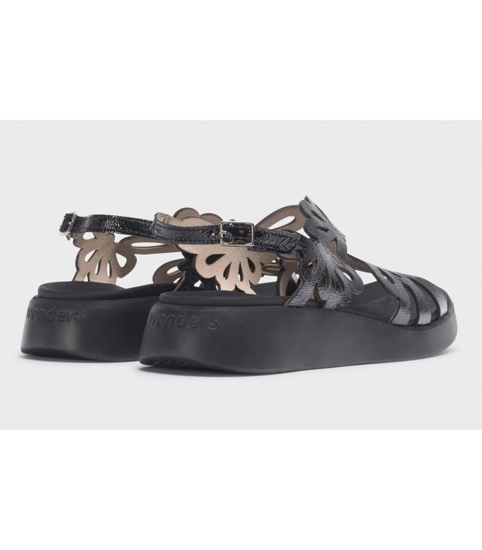 Sandalia para mujer en charol negro