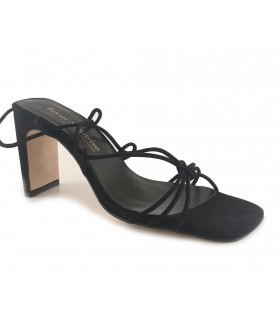 Sandalia en ante negro para mujer