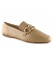 Mocasín con cadena en piel de color camel