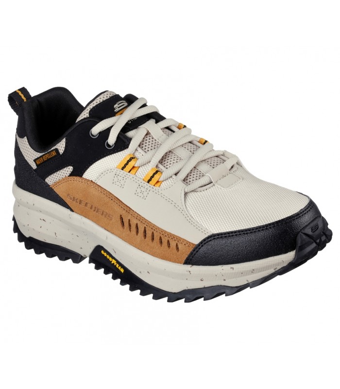 Deportivo de trekking en color blanco