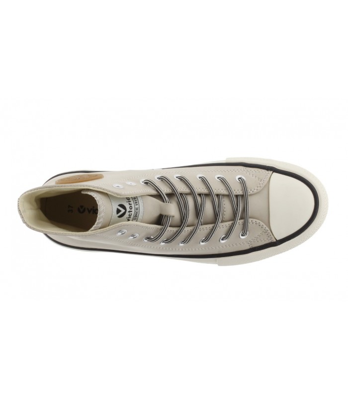 Deportivo tipo basket en color beige
