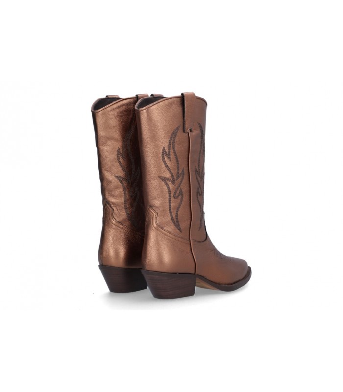 Bota campera color bronce
