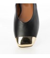 Zapato corte salón y puntera metalizada en negro de mujer