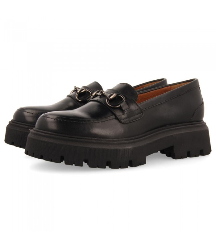 Mocasines en piel negra para mujer