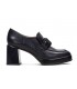 Mocasín con adorno en piel negra
