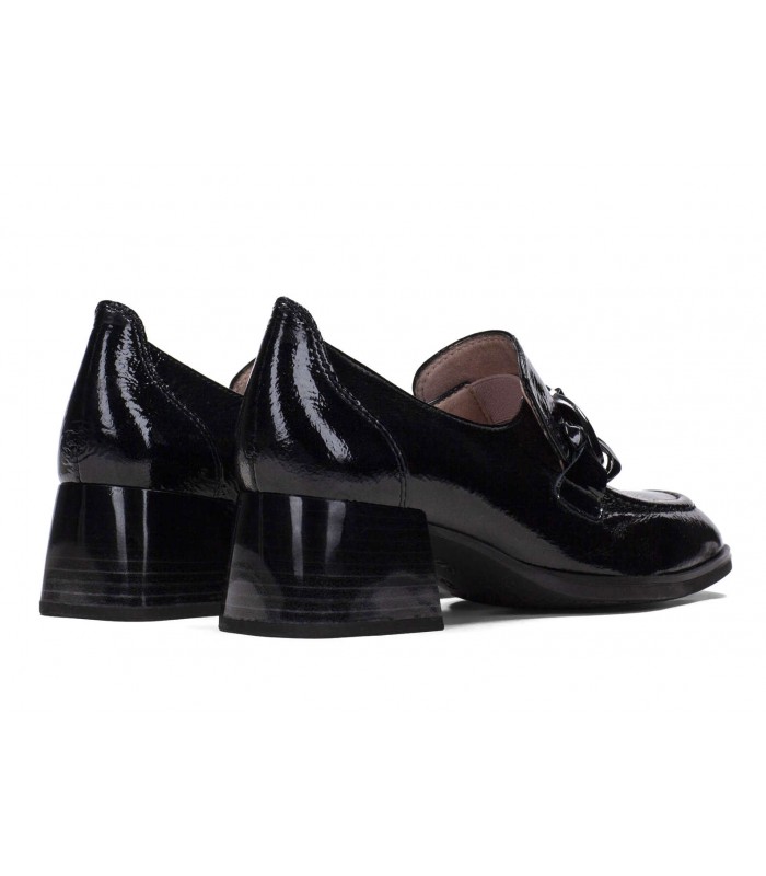 Mocasín de tacón cuadrado en piel negra