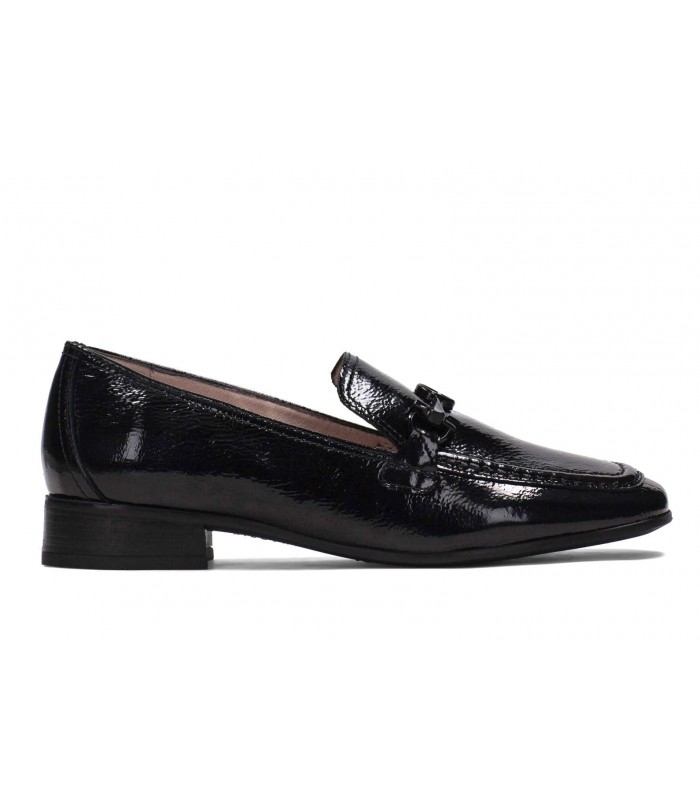 Mocasín para mujer con detalle de estribo