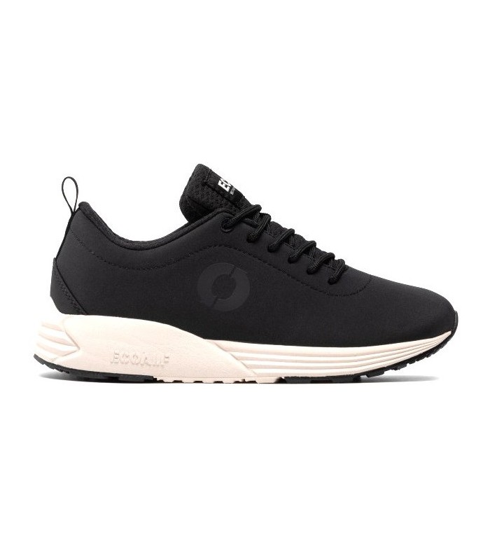 Deportivo color negro