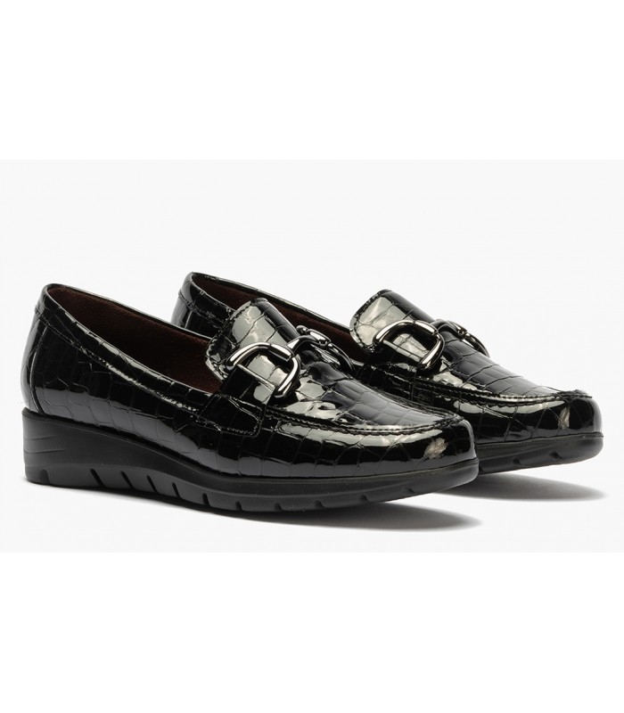 Mocasín con estribo en color negro