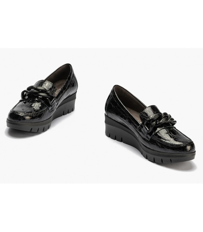 Mocasín con plataforma en color negro