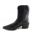 Botín estilo cowboy en piel negra
