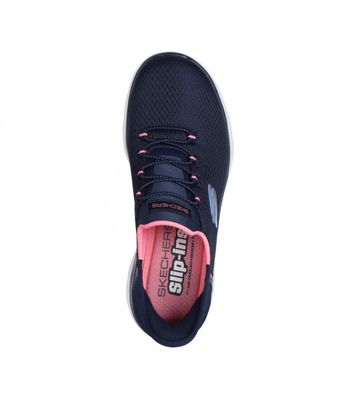 Deportivo azul marino, con cordones elásticos