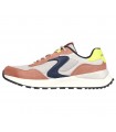 Deportivo combinado con cordones.