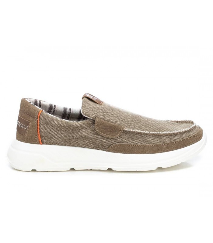 Mocasines de hombre en color taupe