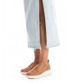 Mocasín Carmela camel plataforma piel natural