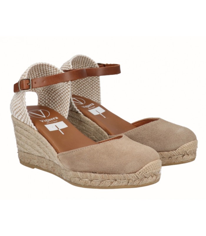 Alpargatas de cuña color beige