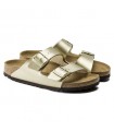 Sandalias de dos hebillas en metalizado oro 