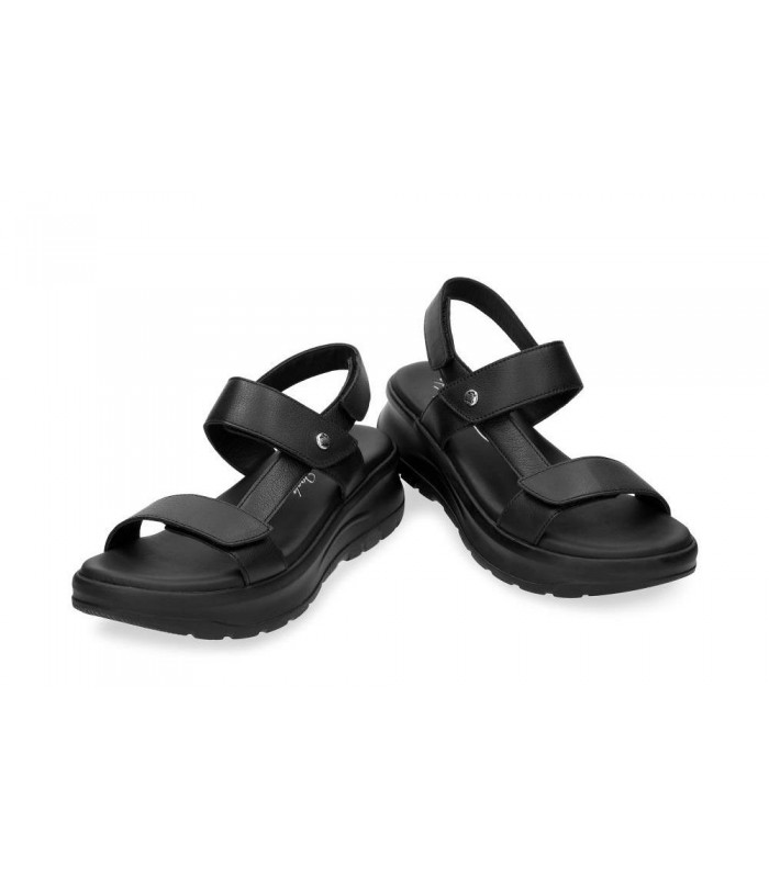 Sandalias en piel negra de mujer