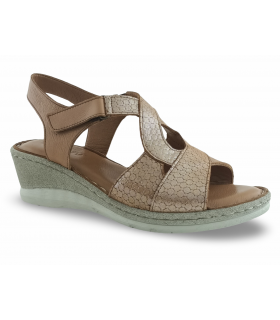 Sandalias en piel marrón de velcro