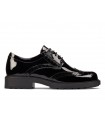 Zapato acharolado color negro