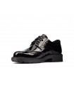 Zapato acharolado color negro
