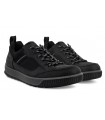 Deportivo de cordones color negro