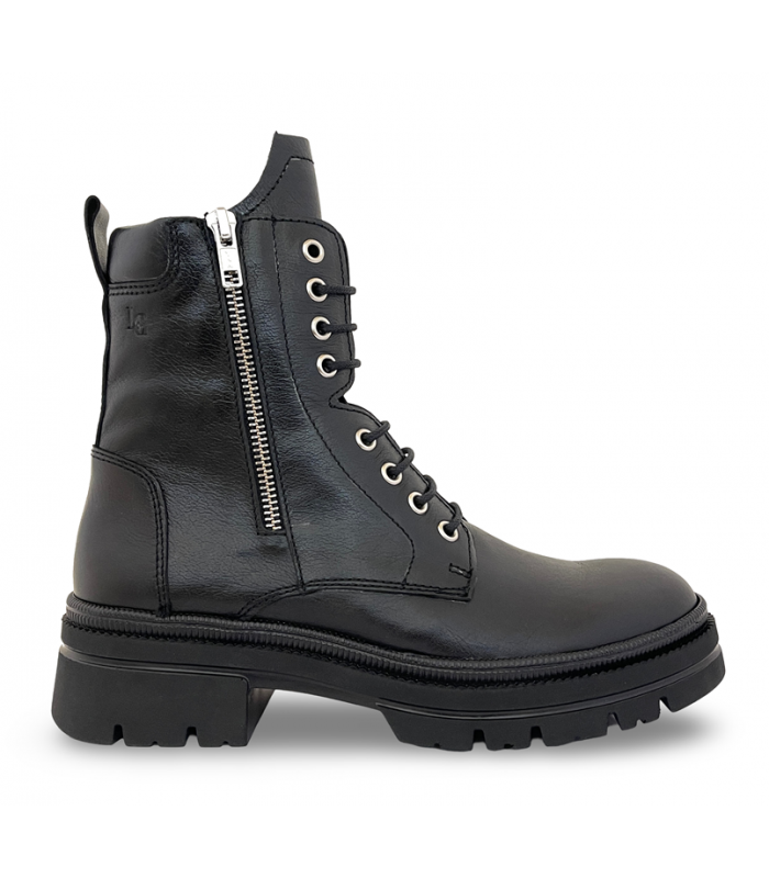 Botín militar con cordones y cremallera lateral.