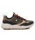 Zapato sport caqui con cordones. Suela gruesa beige y caramelo.